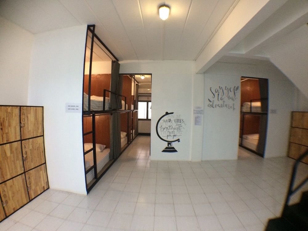 Be Back Hostel Udonthani エクステリア 写真